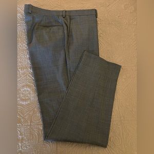 Cremieux gray men’s dress pants, 38 x 32